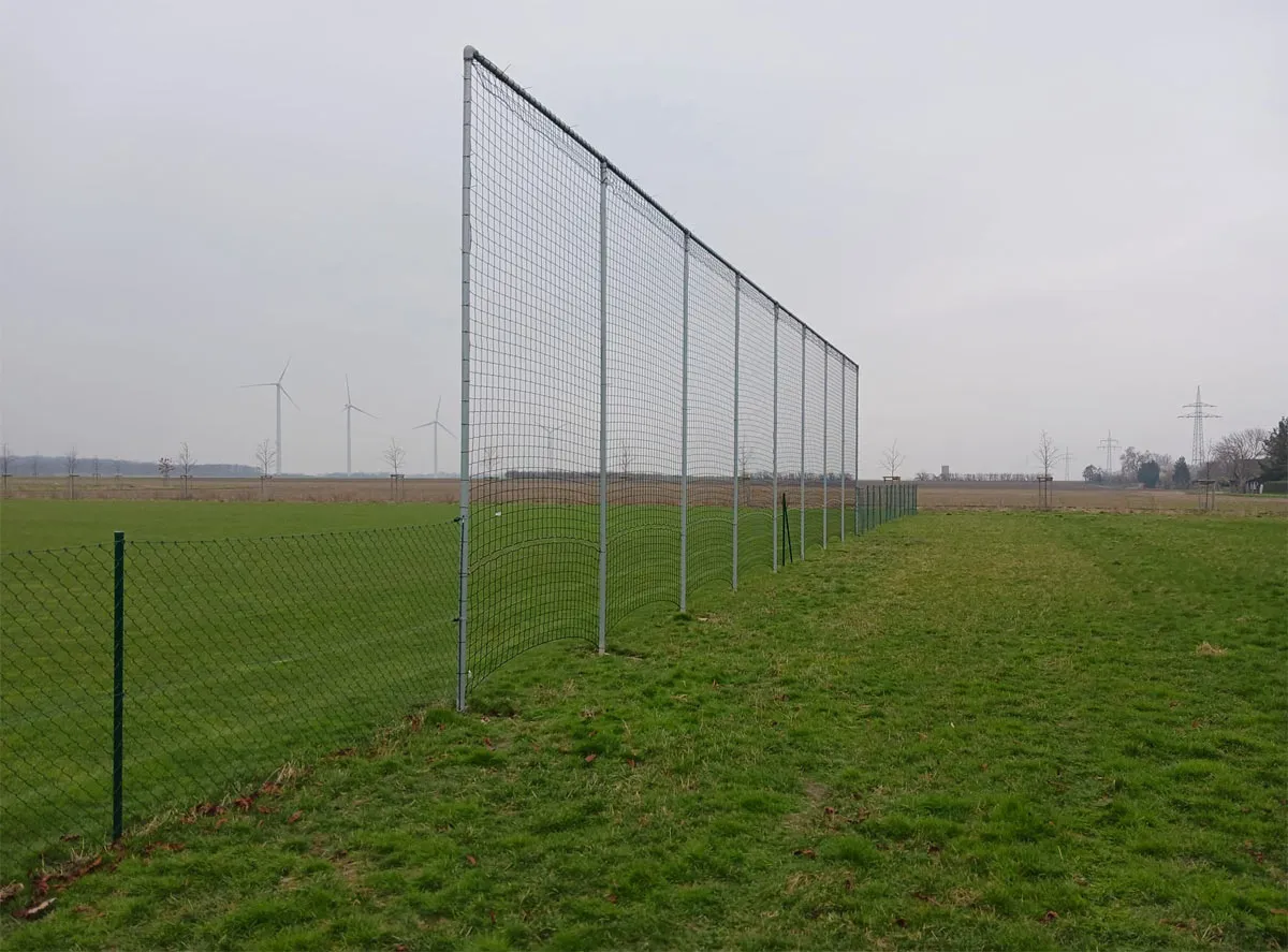 Foto Ballfangzaun am B-Platz der SSV Förste - Klein Förste